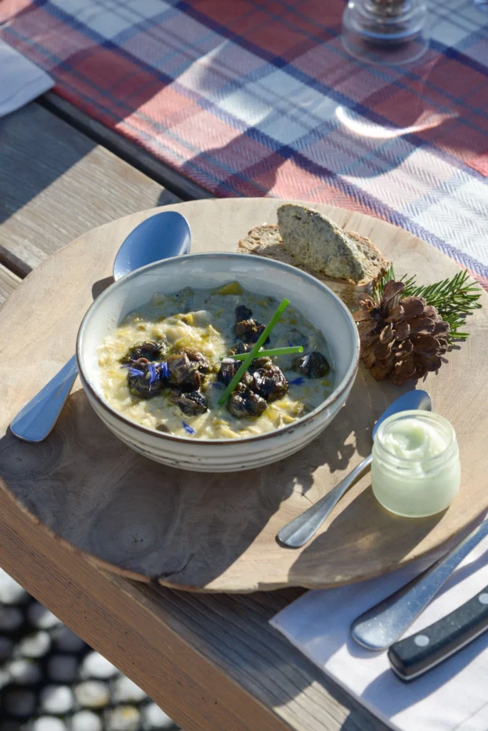 Escargots servis chez Pépé Nicolas en Savoie