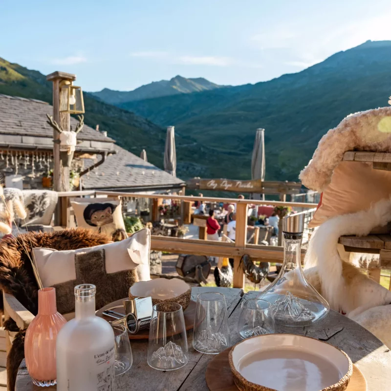 AnyConv.com__240806_PepeNicolas_Activités&Co - L.Brochot-84 - Copie